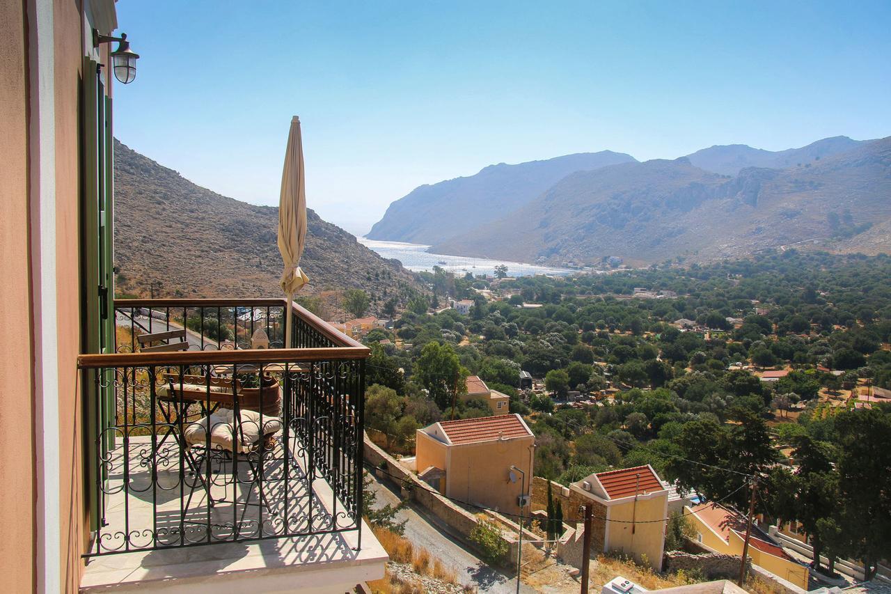 Symi Nautilus Luxury Suites ภายนอก รูปภาพ