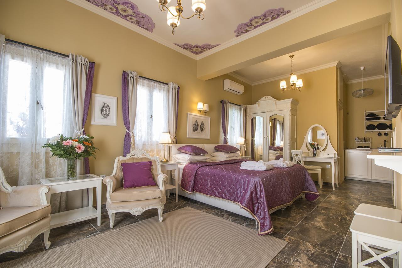 Symi Nautilus Luxury Suites ภายนอก รูปภาพ